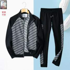 Picture of Dior Sweater Suits _SKUDiorM-3XL12yx24138422